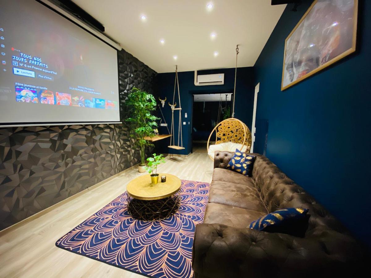 Capsule Temps Suspendu - Balneo, Home Cinema & Billard Valenciennes Exterior foto