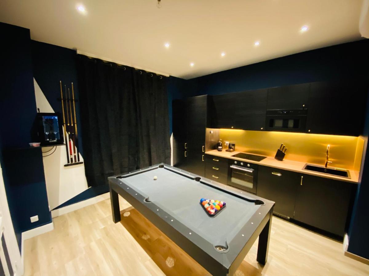 Capsule Temps Suspendu - Balneo, Home Cinema & Billard Valenciennes Exterior foto